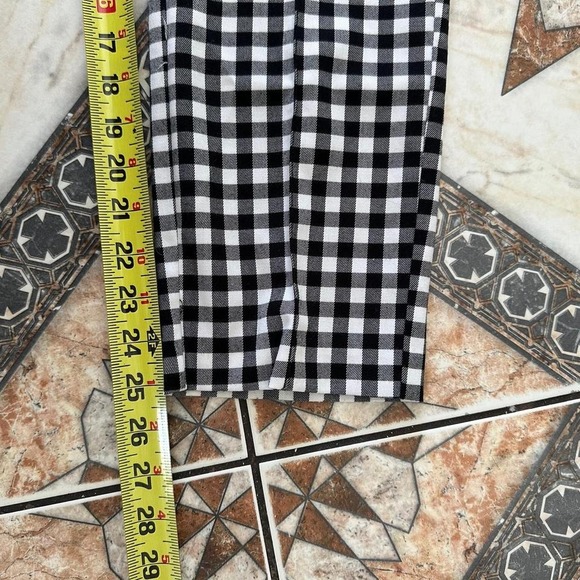 ELLE Gingham Ankle Pants Size 6 - Picture 4 of 7
